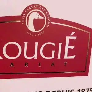 Glanz-und-Eleganz-mit-Heißfolienprägung